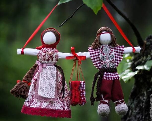 Independently made of fabric dolls will protect you from diseases and troubles